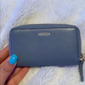 aritzia wallet!